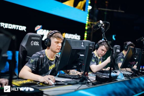 联想新款Copilot+ PC搭载AMD Ryzen AI处理器提升工作效率